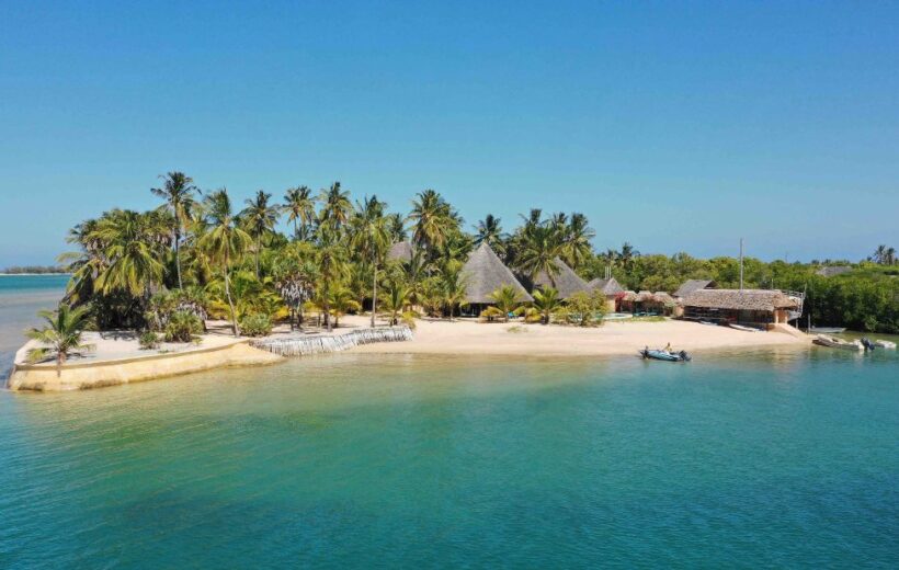 Manda Bay Resort